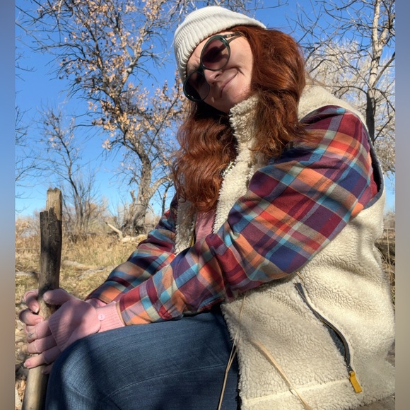 Meet your Posher, Donutela <3 - Picture 3 of 13